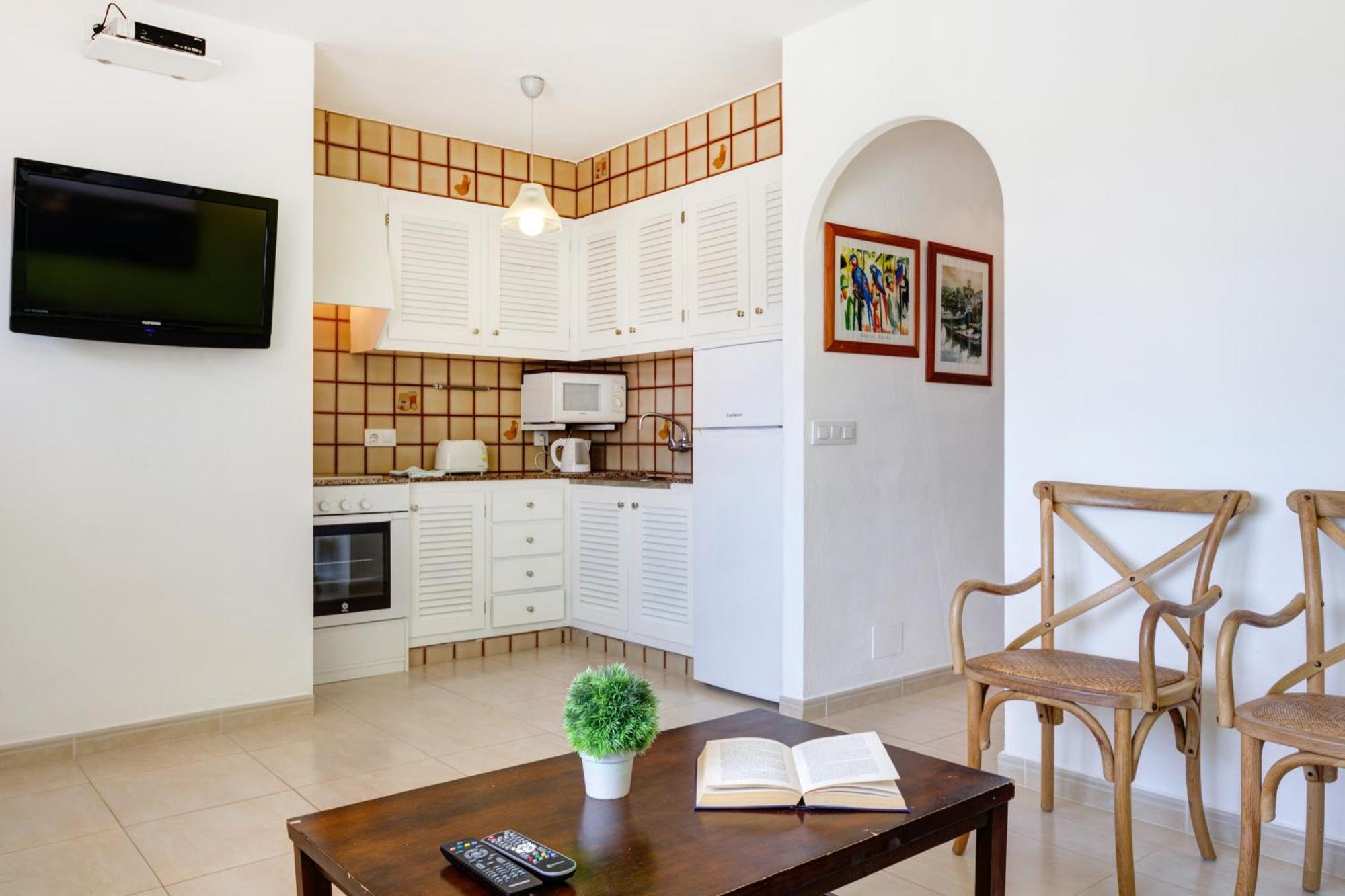 Son Bou Playa Gold By Menorca Vacations Apartment Exterior photo